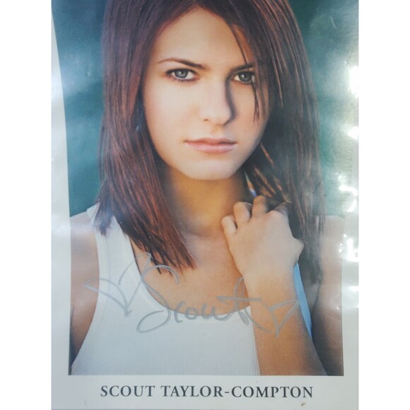 Scout Taylor -Compton Halloween Rob Zombie Signed Autograph 2009 - Picture 3 of 4